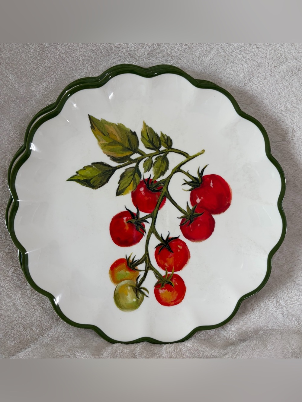 NWT House & Garden Tomatoes Melamine Scalloped Dinner Plates Set of 4